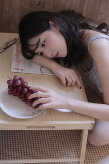 日本丰满大乳人妻无码